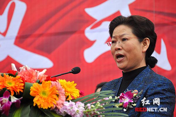中石化潘桂妹最新职务揭秘，全面了解与跟进的指南